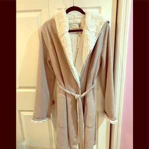 Beautiful Anthropologie robe by Pure+Good size M/L